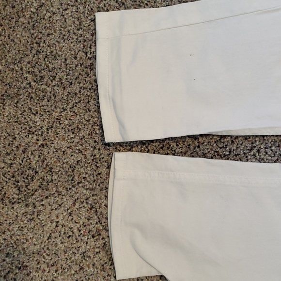 ✨BANANA REPUBLIC WHITE GIRLFRIEND JEANS SIZE 2 / 26✨ - Picture 8 of 9